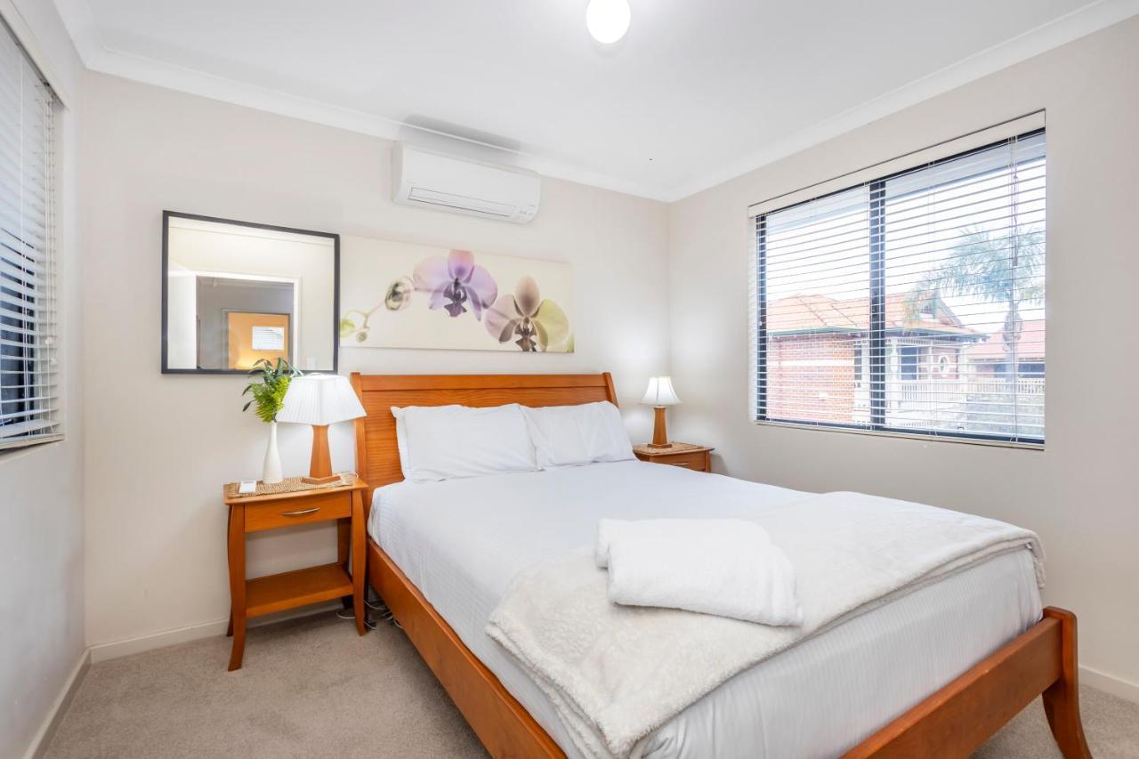 Coode Street Townhouse - Executive Escapes Villa Perth Exterior photo